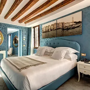 hotel-ca-arco-antico.hotelinveneto.com/