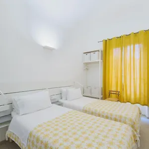 Bed & Breakfast Central Savona B&B, Savona